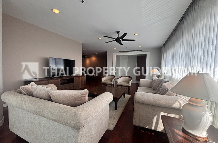 Apartment in Chaengwattana (near Nichada Thani) 