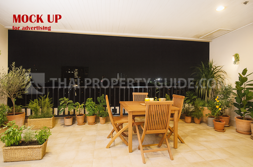 Apartment in Nichada Thani 