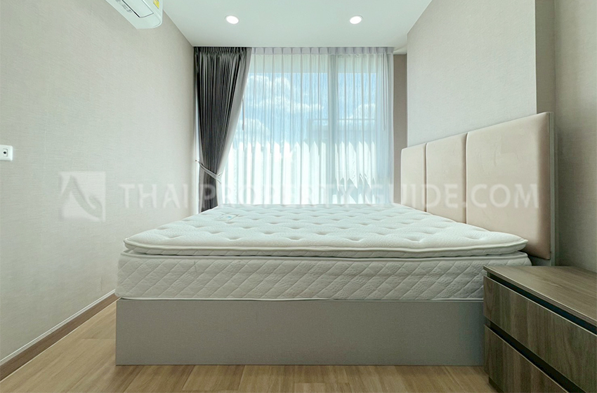 Apartment in New Petchburi 