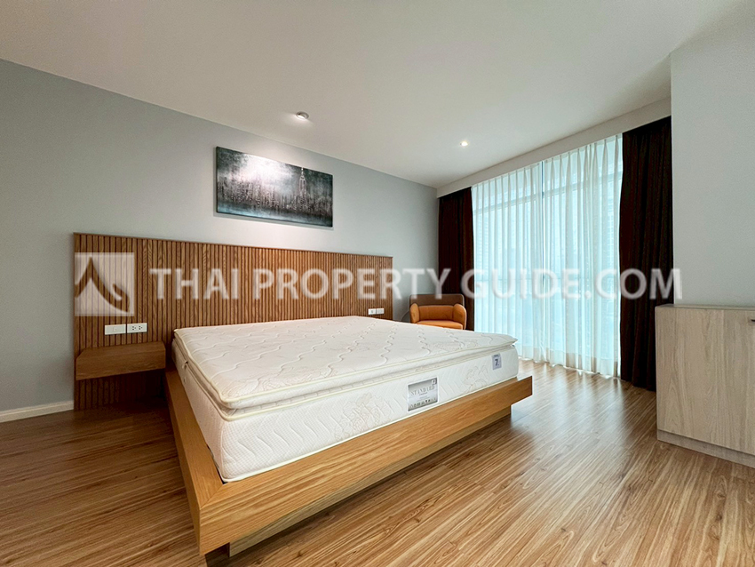 Apartment in Ploenchit 