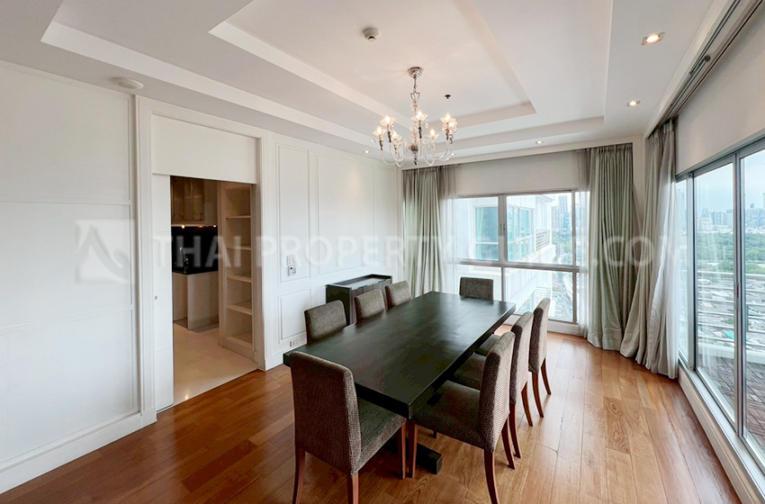 Apartment in Ploenchit 