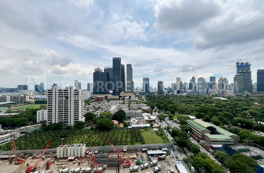 Apartment in Ploenchit 