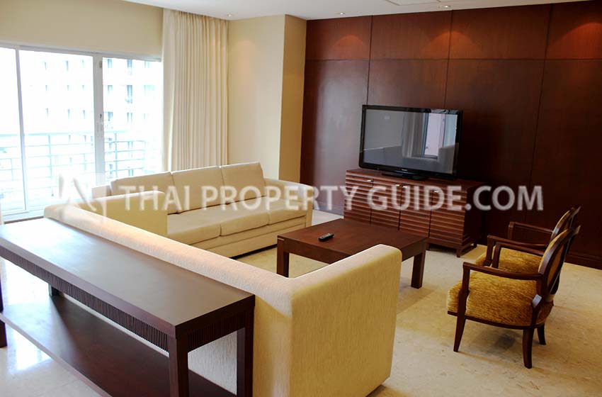 Apartment in Ploenchit 
