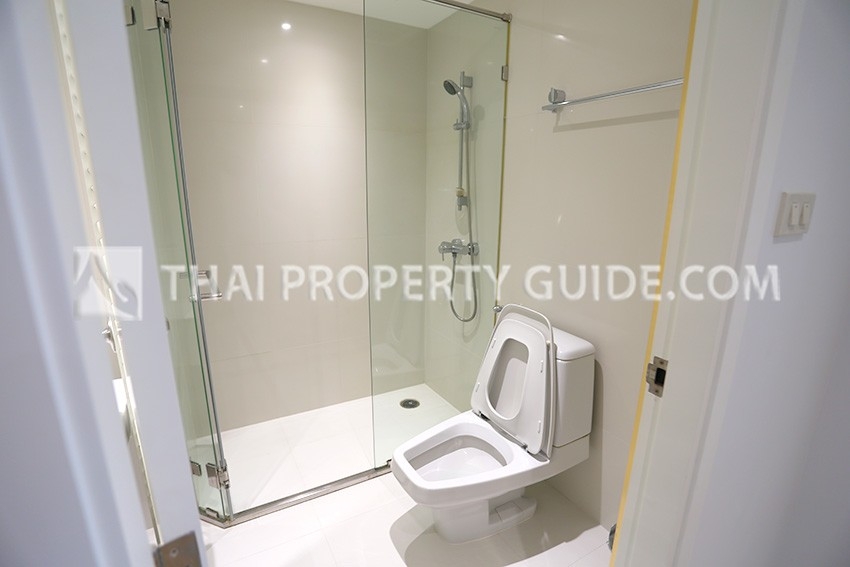 Apartment in Ploenchit 