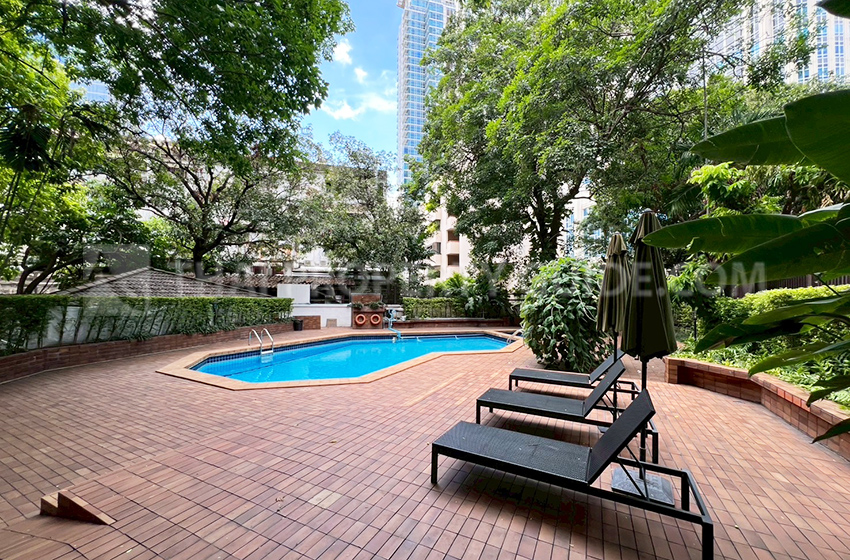 Apartment in Ploenchit 