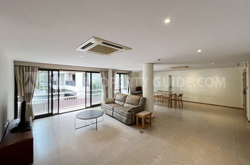 Apartment in Ploenchit