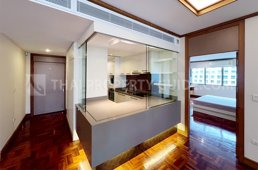 Apartment in Ploenchit 