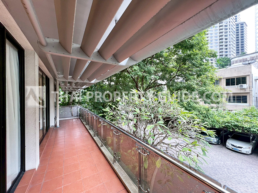 Apartment in Ploenchit 