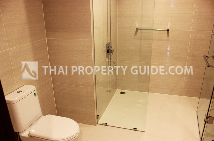 Apartment in Ploenchit 