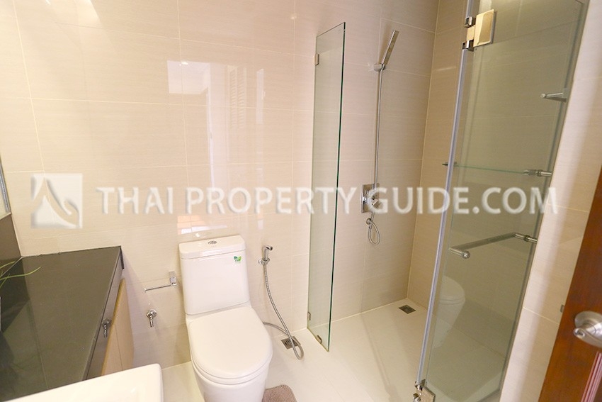 Apartment in Ploenchit 