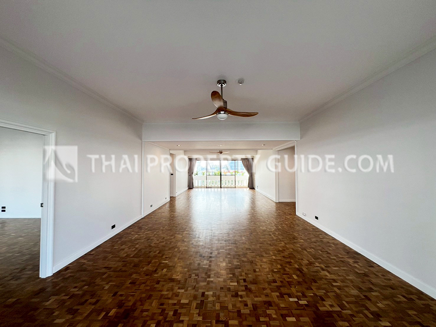 Apartment in Sathorn