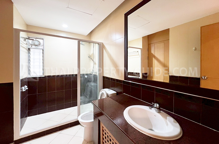 Apartment in Sathorn 