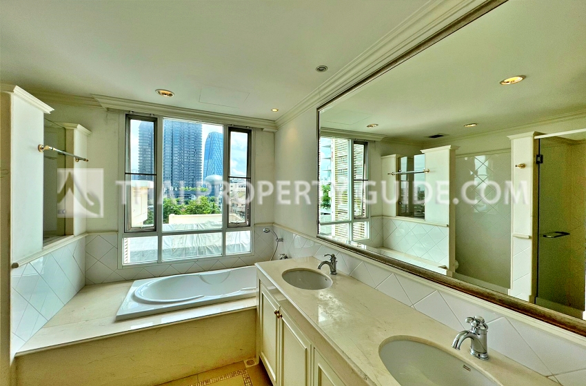 Apartment in Sathorn 