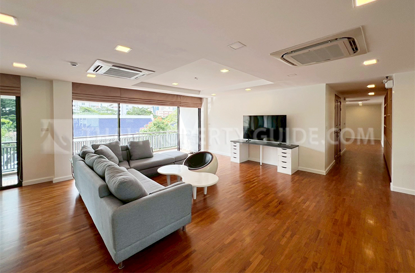 Apartment in Sathorn