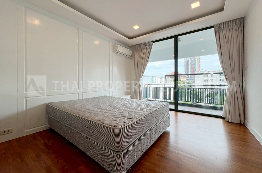 Apartment in Sathorn 
