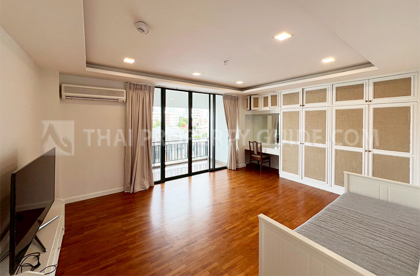 Apartment in Sathorn 