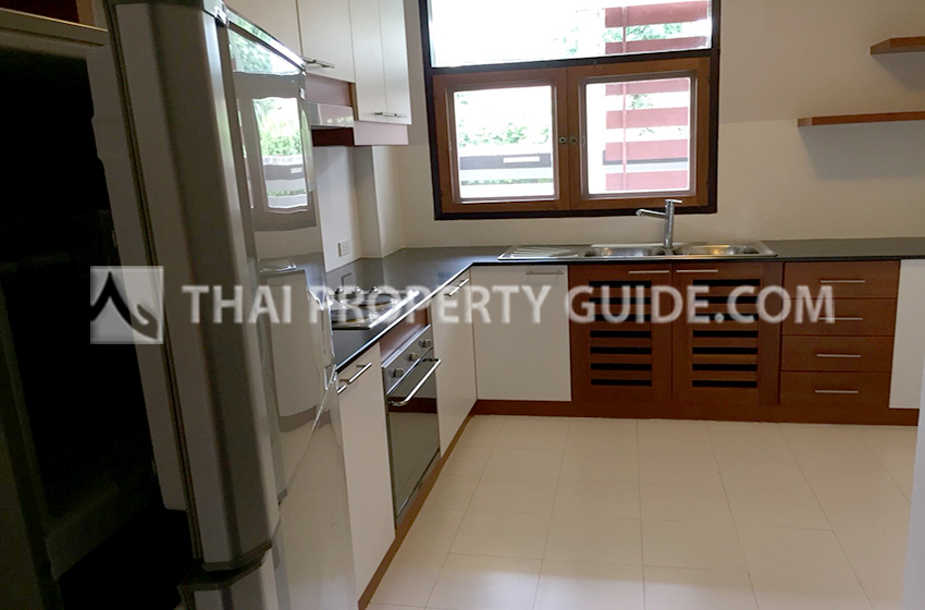 Apartment in Sathorn 