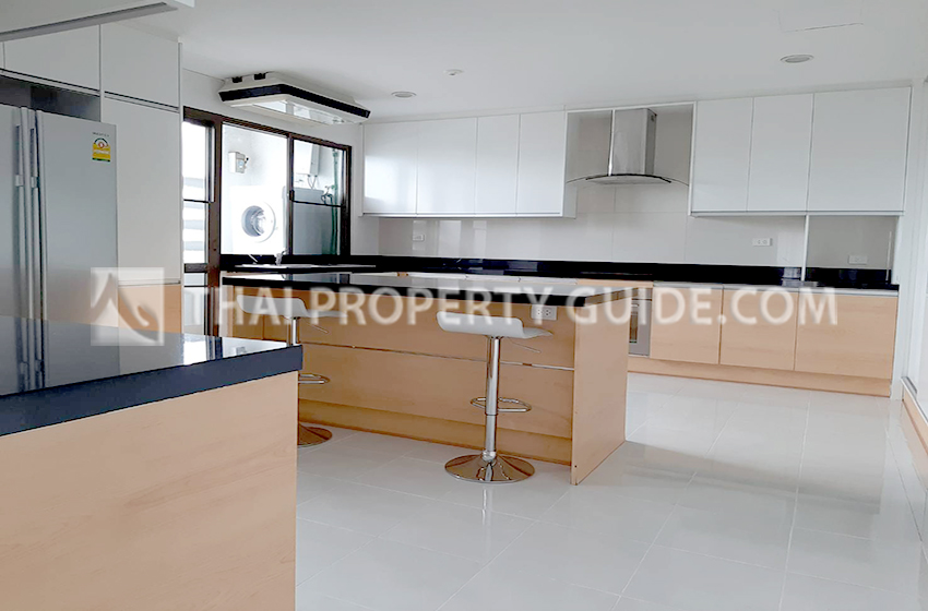 Apartment in Sathorn 