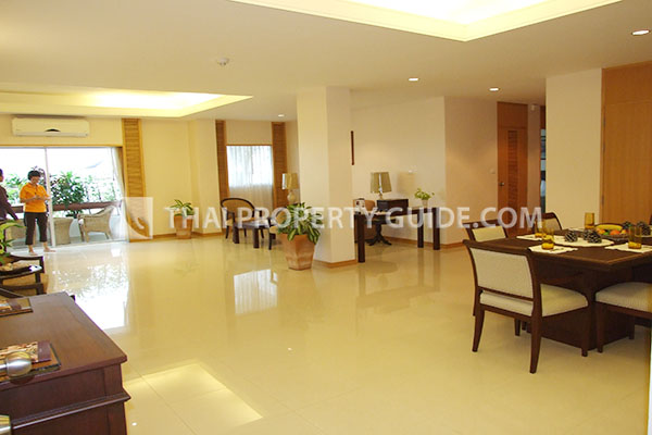 Apartment in Sathorn 