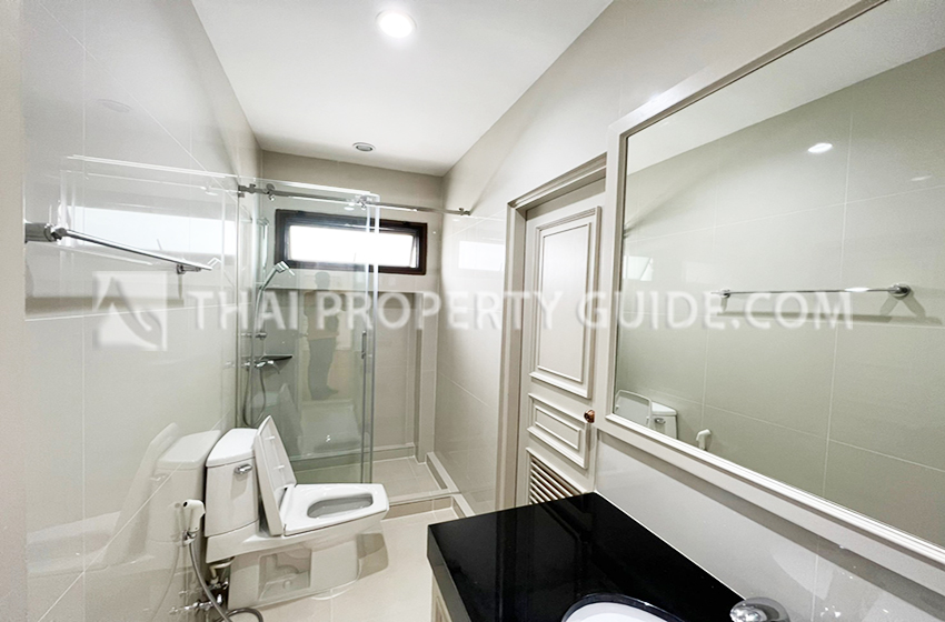Apartment in Sathorn 