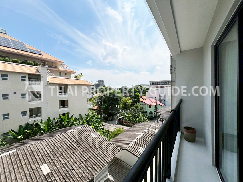 Apartment in Sathorn