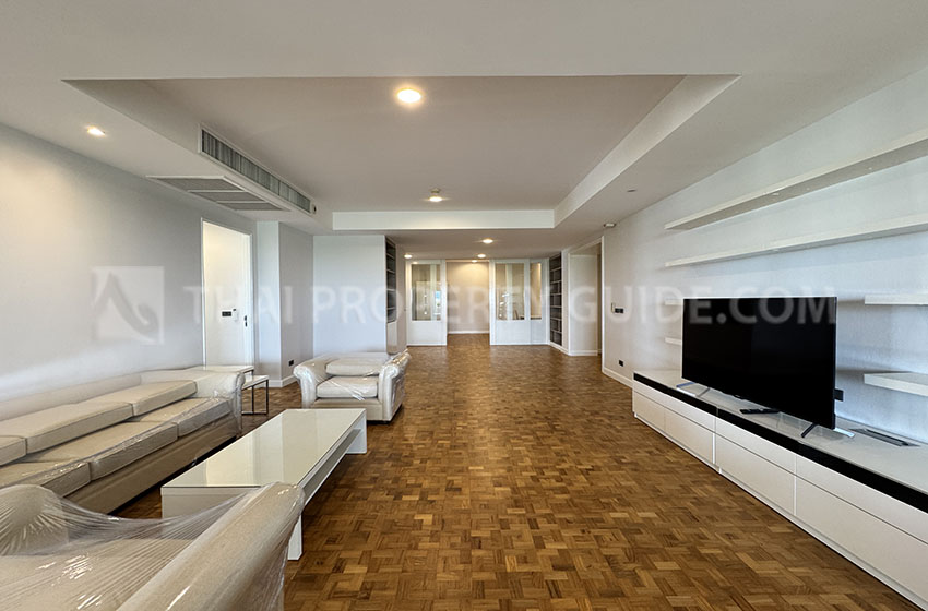 Apartment in Sathorn