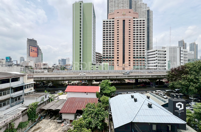 Apartment in Sathorn 