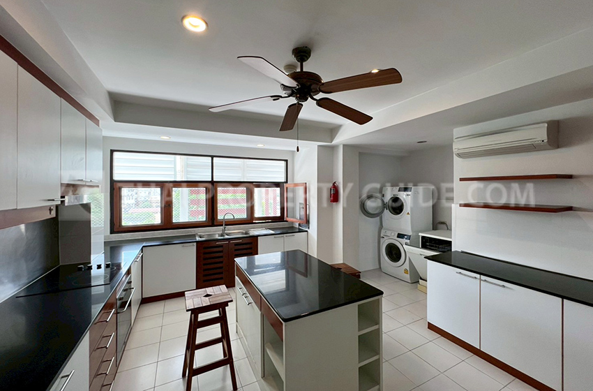 Apartment in Sathorn 