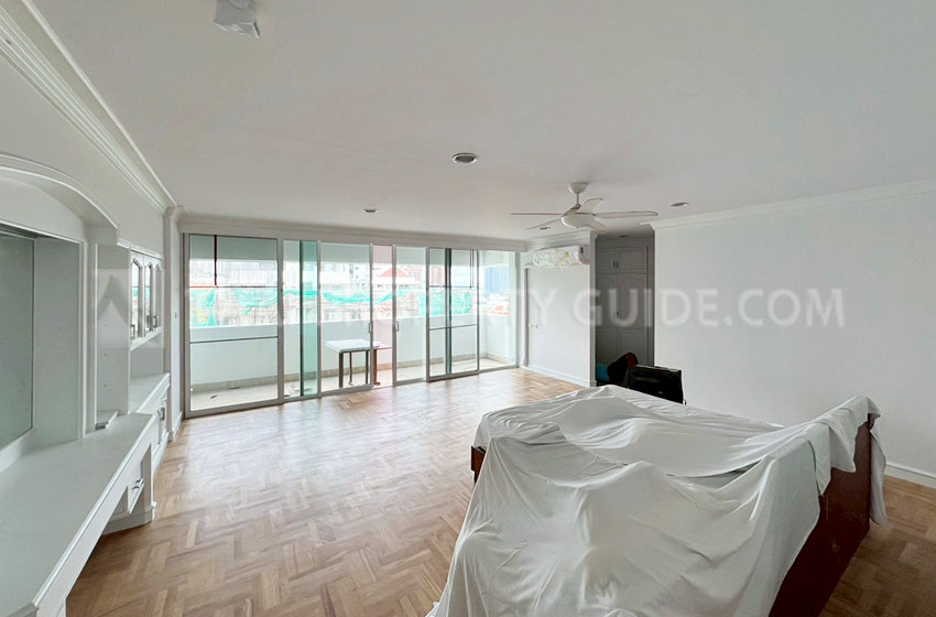 Apartment in Sukhumvit 