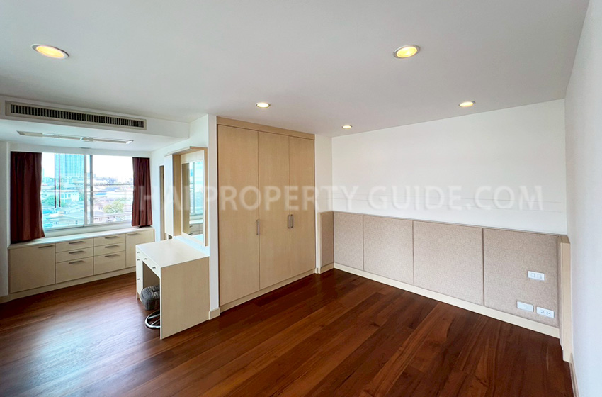 Apartment in Sukhumvit 
