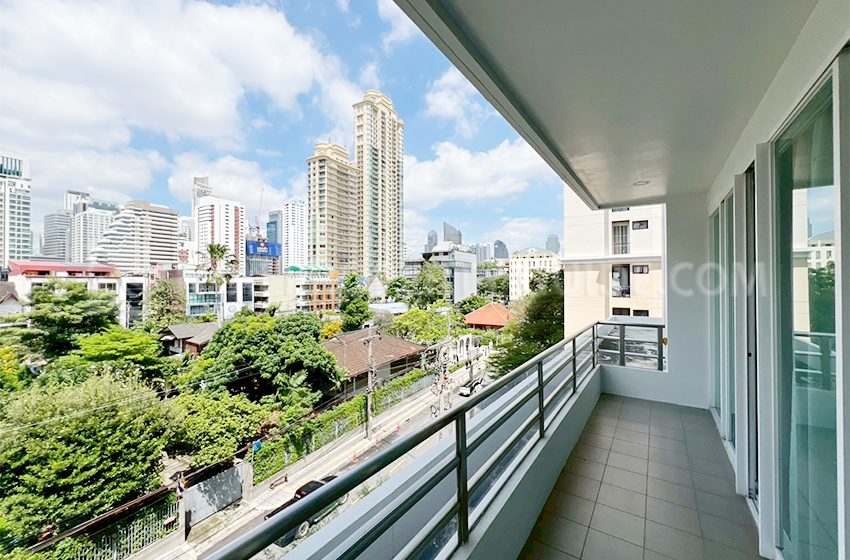 Apartment in Sukhumvit 