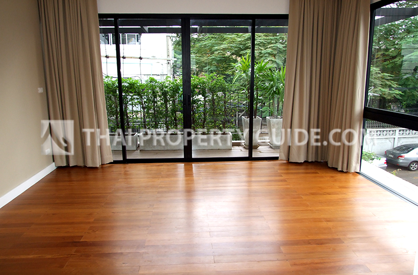 Apartment in Sukhumvit 