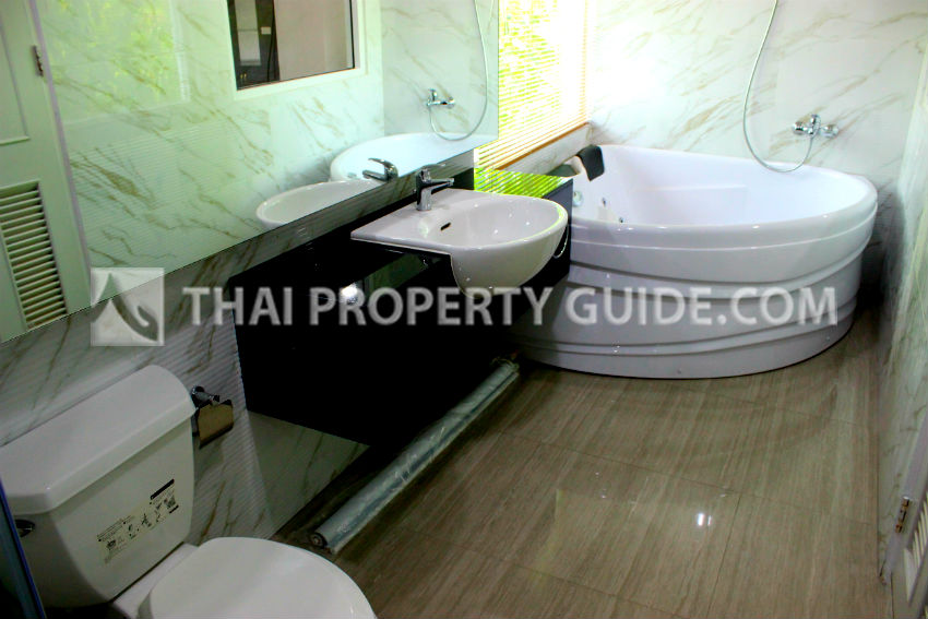 Apartment in Sukhumvit 
