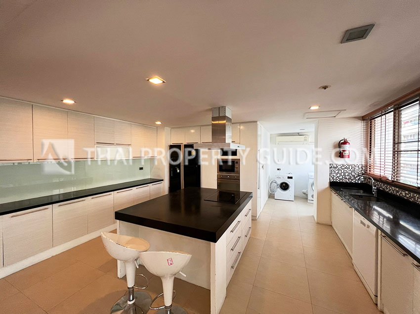 Apartment in Sukhumvit 