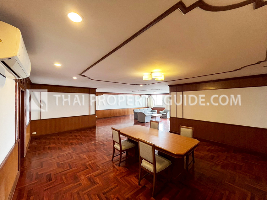 Apartment in Sukhumvit 