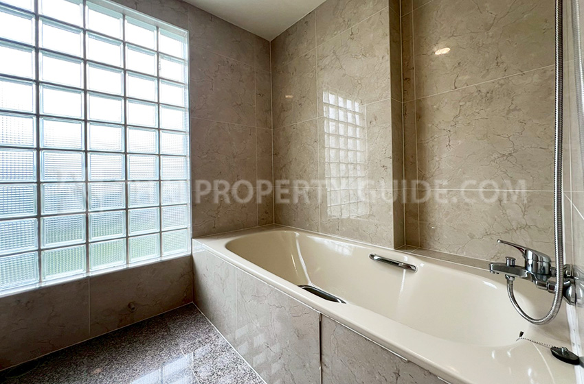 Apartment in Sukhumvit 
