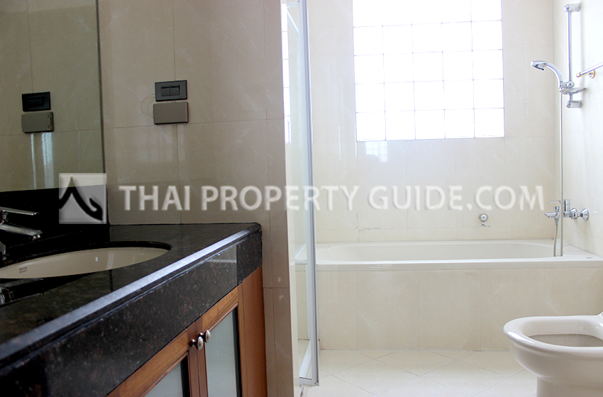 Apartment in Sukhumvit 