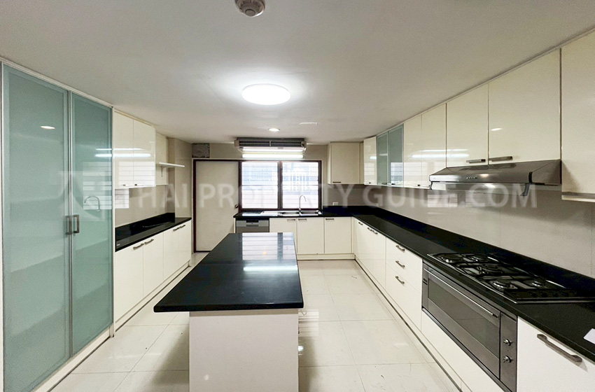 Apartment in Sukhumvit 