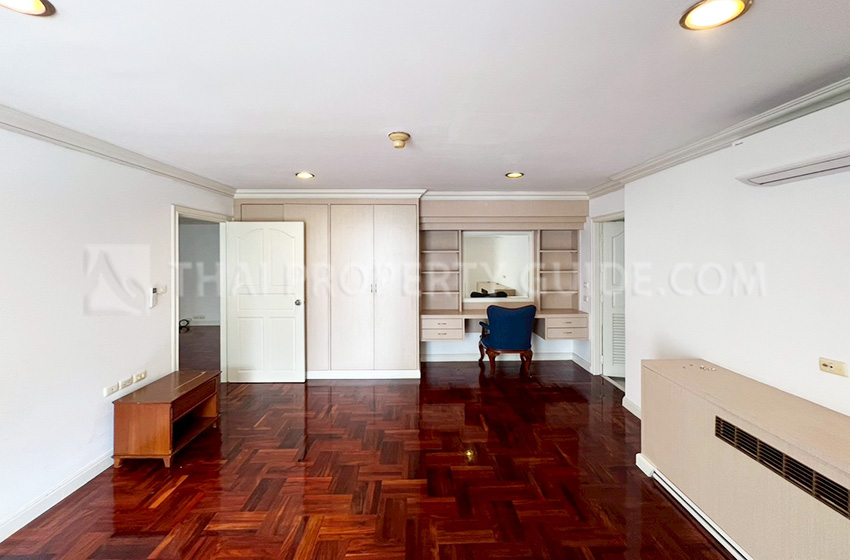 Apartment in Sukhumvit 