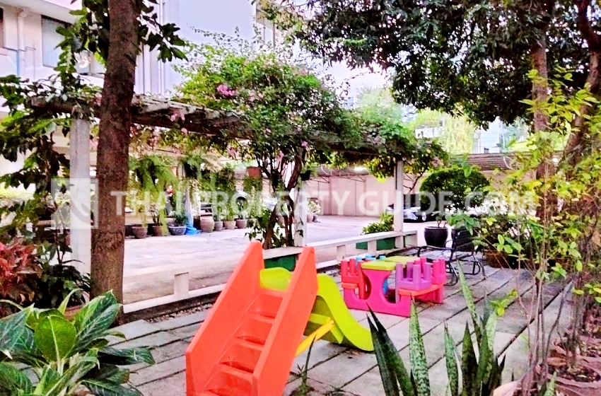 Apartment in Sukhumvit 