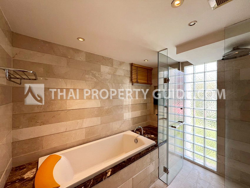 Apartment in Sukhumvit 