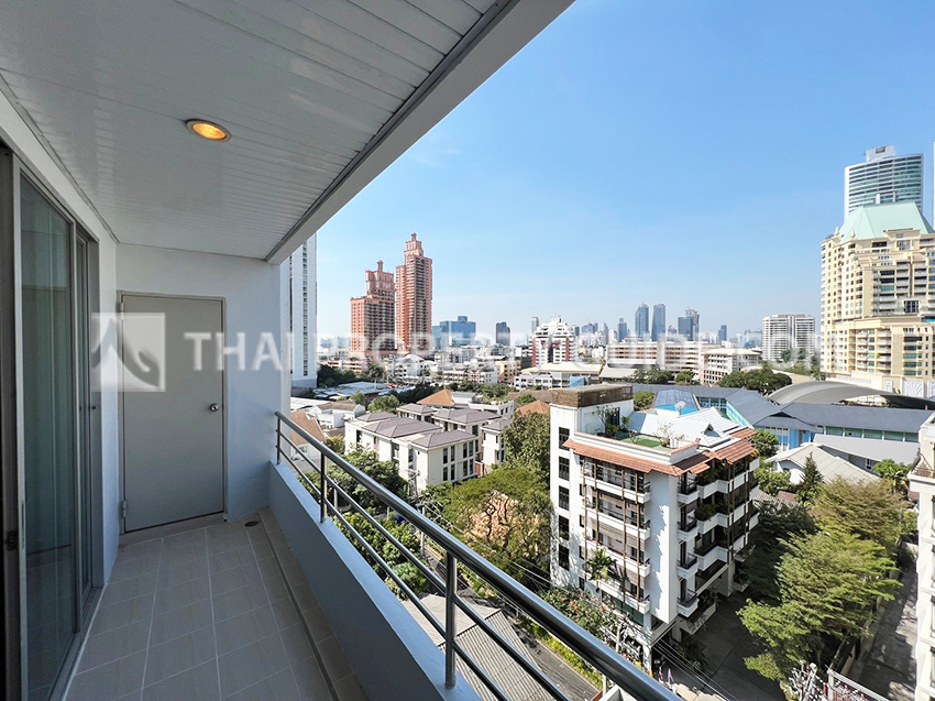 Apartment in Sukhumvit 
