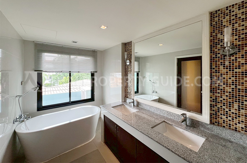 Apartment in Sukhumvit 