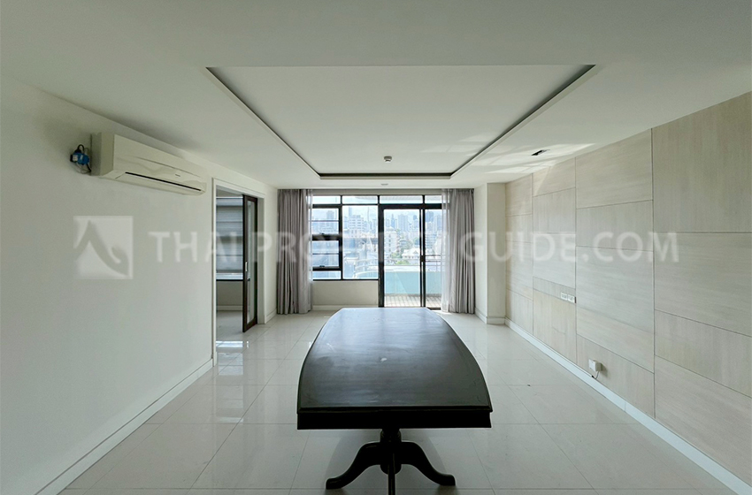 Apartment in Sukhumvit 