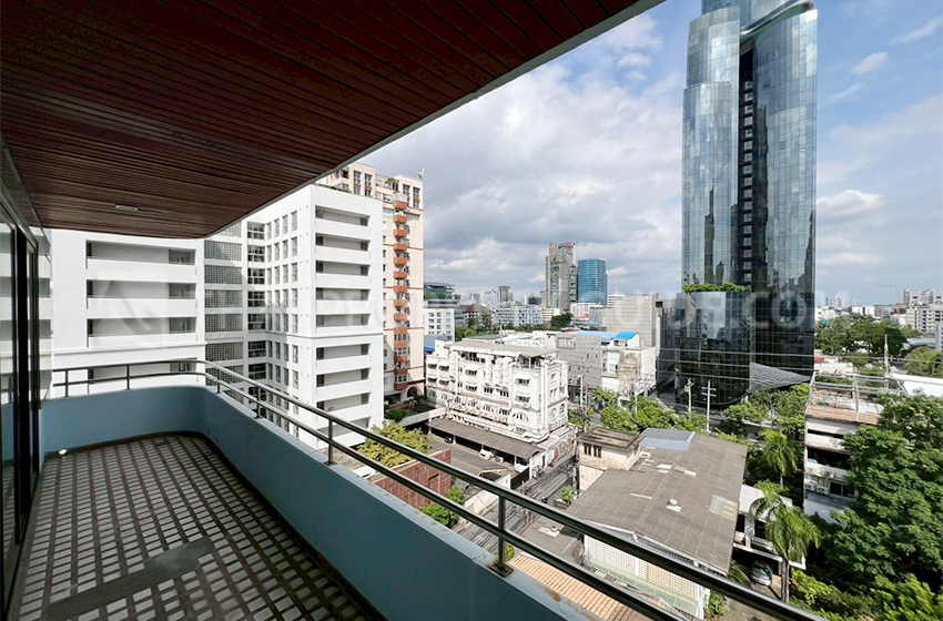 Apartment in Sukhumvit 