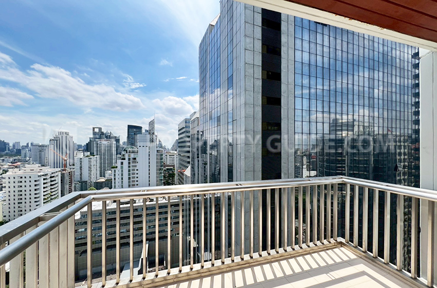 Apartment in Sukhumvit 