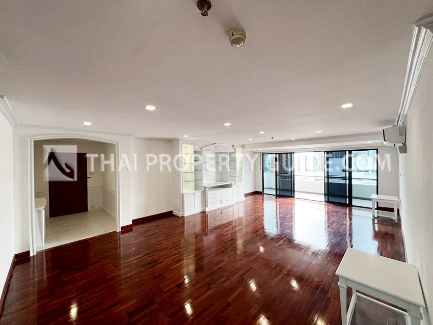 Apartment in Sukhumvit 
