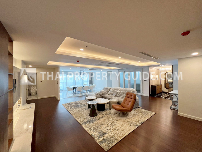 Apartment in Sukhumvit 