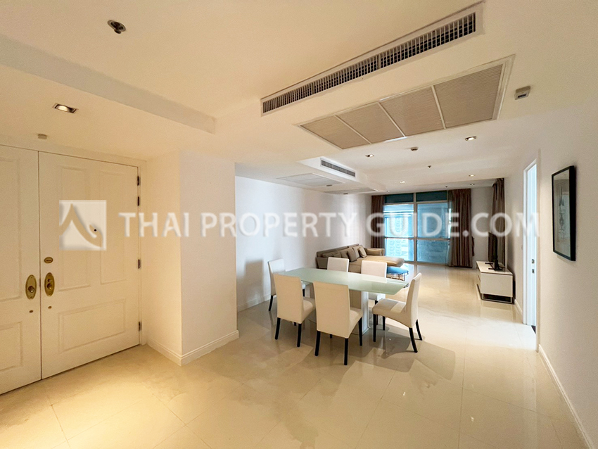 Condominium in Ploenchit : Athenee Residence 