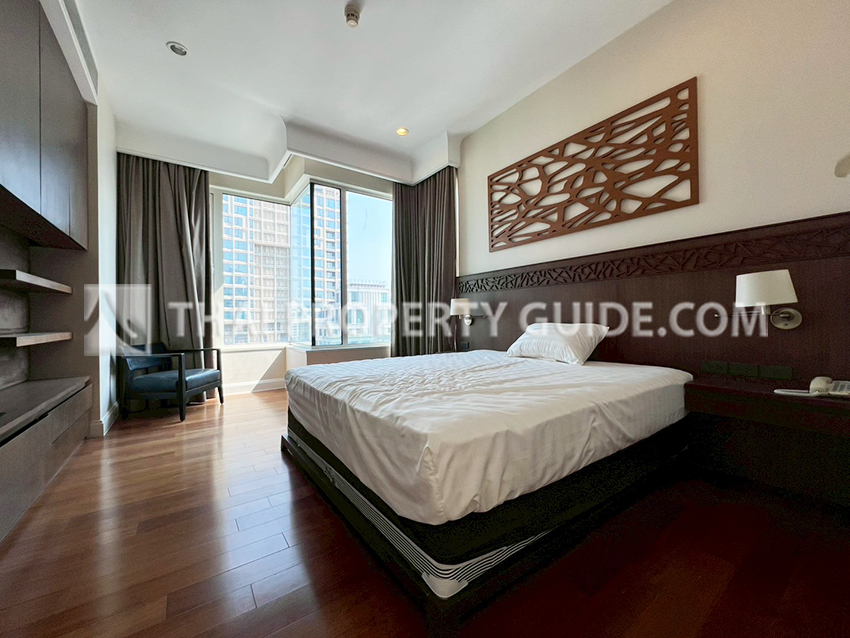 Condominium in Ploenchit 